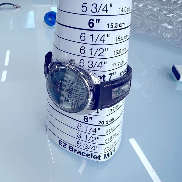 Fossil x Coca-Cola Cherry Coke Limited
Edition Watch Bottle Cap Dial - Picture 7 of 8